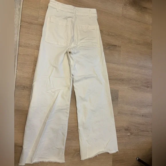 ZARA ZW Mariner High-Waisted Wide Leg Jeans in White - Picture 5 of 9